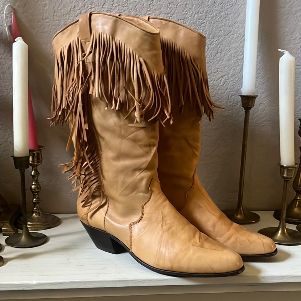 Vintage Dingo Tan Heeled Boots with Fringe 80s